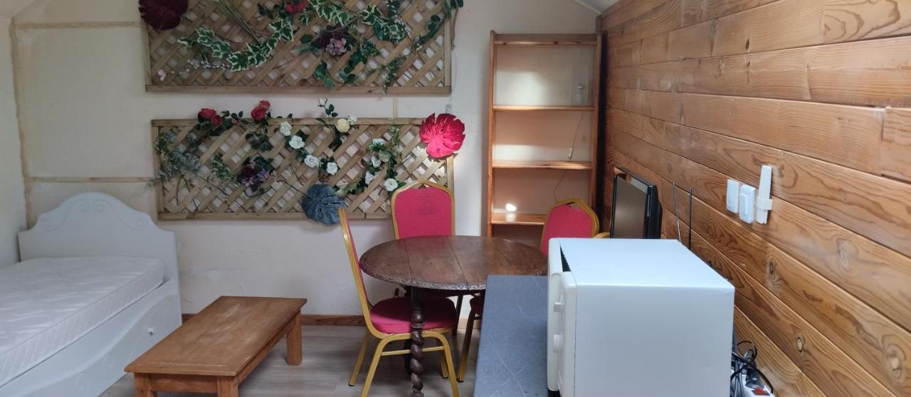 La Maison Du Saule Pompignac ภายนอก รูปภาพ